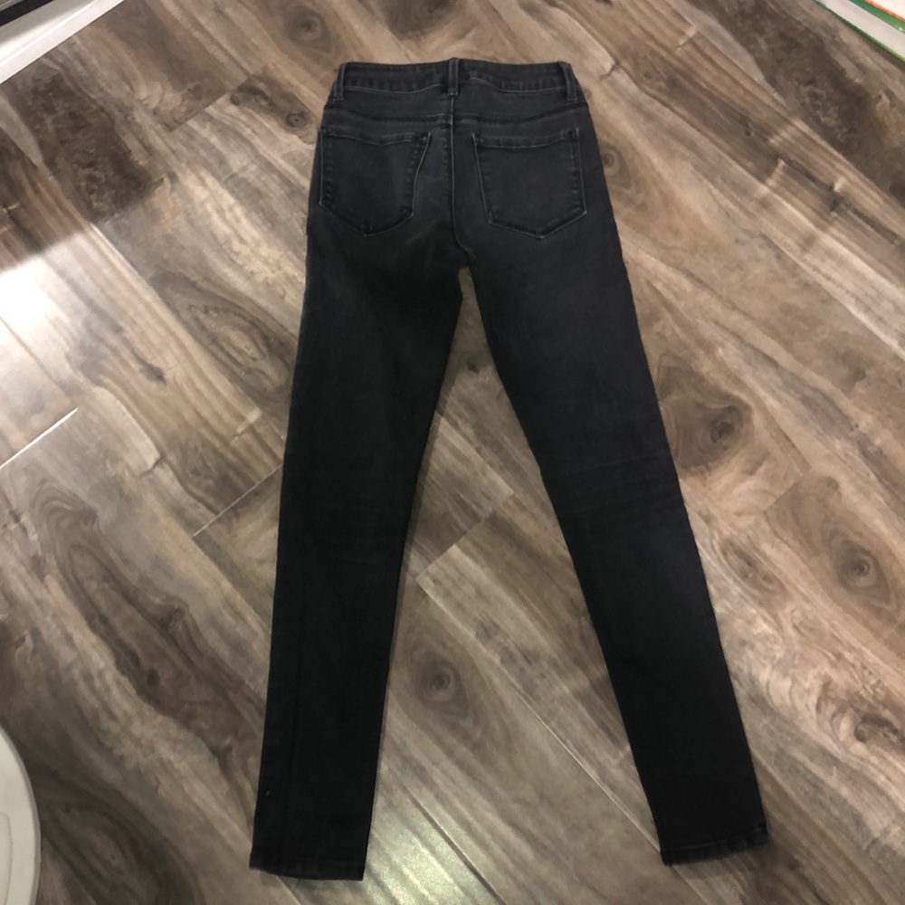 Forever 21 jeans - Picture 2 of 4